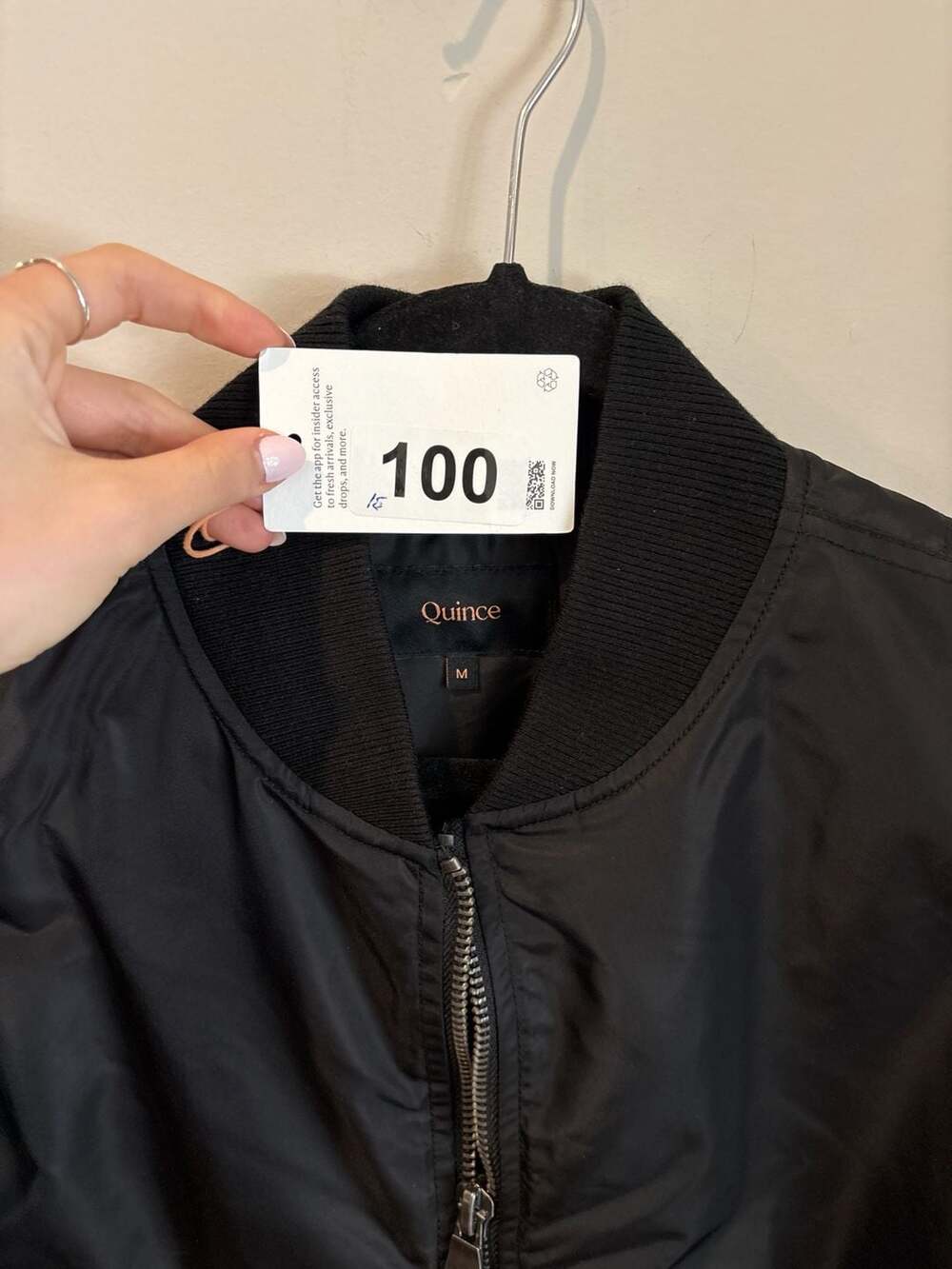Quince 100% Recycled Nylon Bomber Jacket Black Size M - Picture 9 of 9